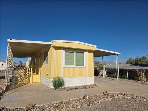 1627 Colina Dr, Bullhead City, AZ, 86442-7255 | Card Image