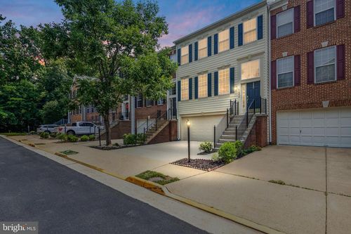 6659 Scottswood St, ALEXANDRIA, VA, 22315-5562 | Card Image