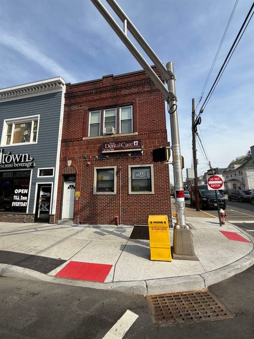 7800 Bergenline Ave, North Bergen, NJ, 07047-4954 | Card Image