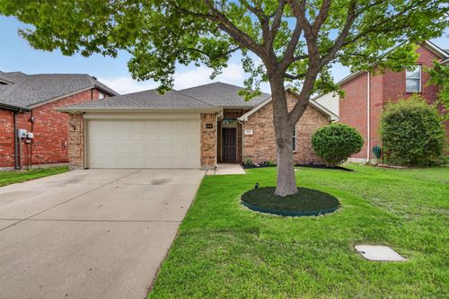 921 Bowie Dr, Lavon, TX, 75166-1757 | Card Image