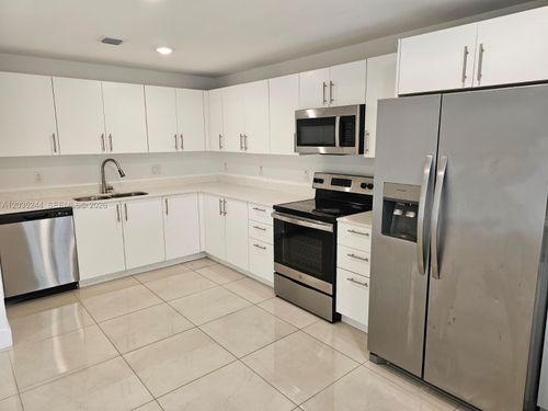 25806-25806 Sw 144th Ct, Naranja, FL, 33032-5317 | Card Image