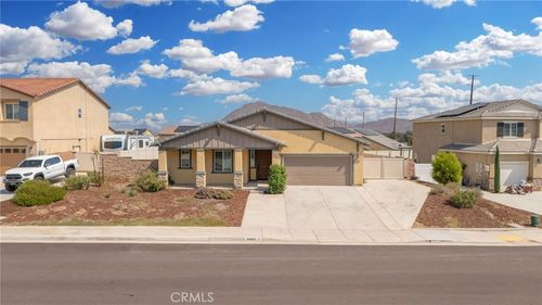 30982 Foxhollow Dr, Winchester, CA, 92596-3526 | Card Image