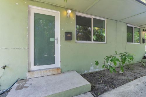 1730-1730 Nw 55th Ter, Miami, FL, 33142-3042 | Card Image