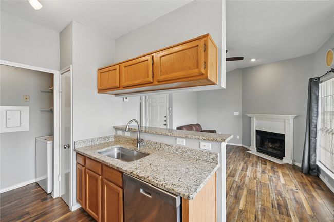 Granite Counters! | Image 8