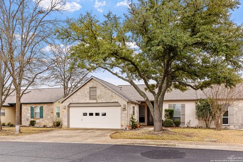 1040-1040 Edinburgh Dr, Kerrville, TX, 78028-2767 | Card Image