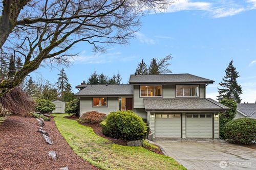 5716 141st Pl Se, Bellevue, WA, 98006-4314 | Card Image