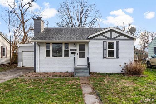 1728 Ferguson Ave, Granite City, IL, 62040-2317 | Card Image