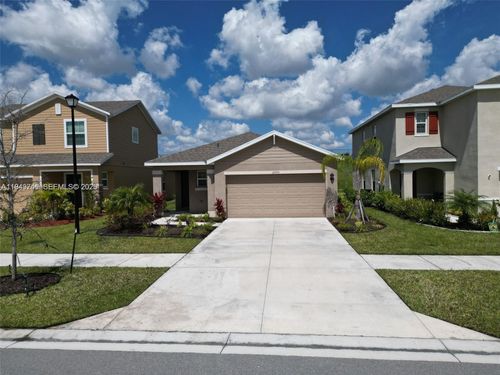 10770 Sw Vasari Way, Port St. Lucie, FL, 34987-6318 | Card Image