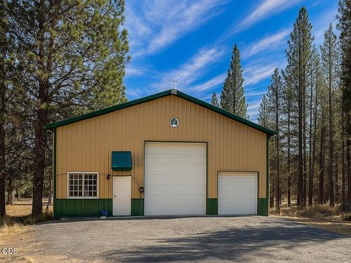 4733 Swan Dr, Bonanza, OR, 97623-8707 | Card Image