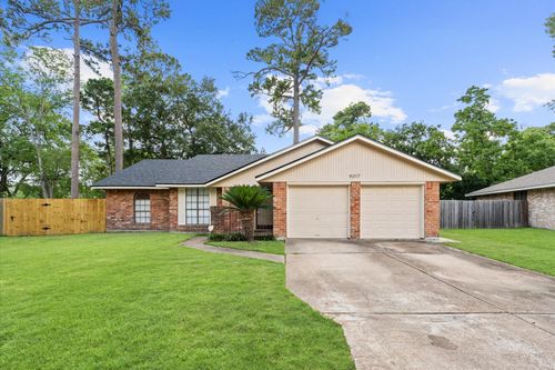 9207 Loren Ln, Houston, TX, 77040-2708 | Card Image