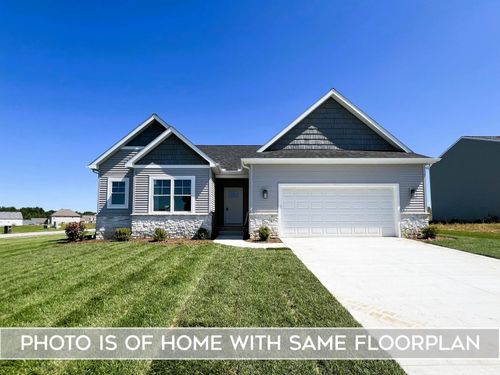 11377 Albany Ridge Dr, Osceola, IN, 46561-1302 | Card Image