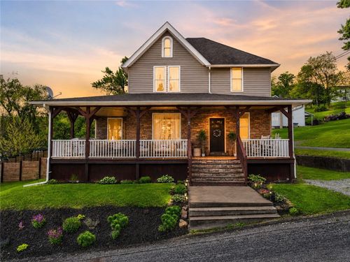 14 State St, Fairchance, PA, 15436-1221 | Card Image