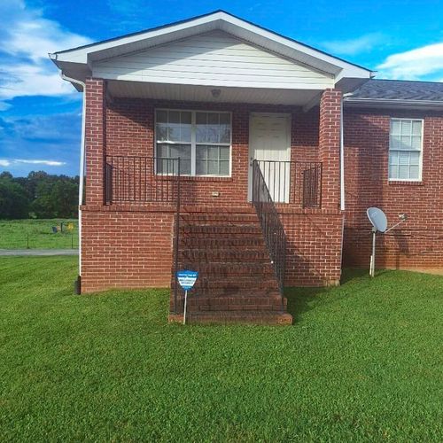 8049 Hillsboro Hwy, Hillsboro, TN, 37342-3504 | Card Image