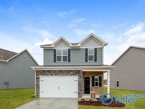 1037 Pilgrim Ln, MONTEVALLO, AL, 35115-8627 | Card Image