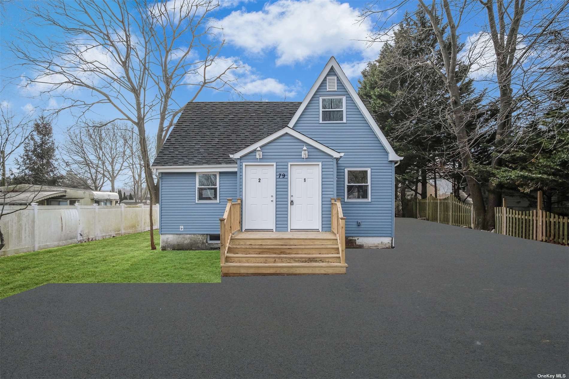 2 79 15th Street, For Rent in Wading River Zoocasa