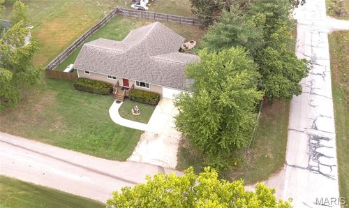 1500 Beezley St, Salem, MO, 65560-7716 | Card Image