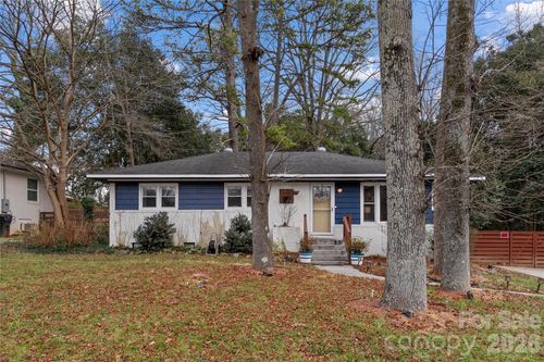 3900 Tipperary Pl, Charlotte, NC, 28215-3248 | Card Image
