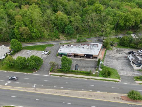 ste-2-589 Route 303, Blauvelt, NY, 10913-1113 | Card Image