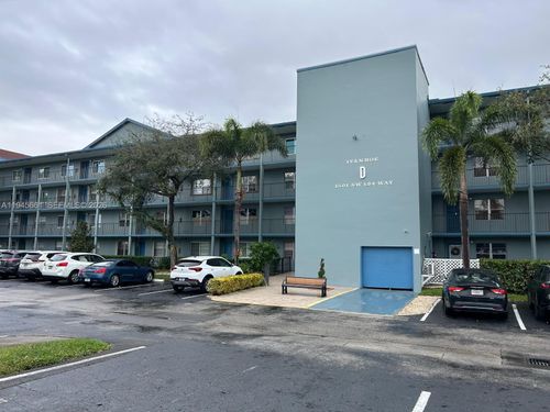 206d-1501 Sw 134th Way, Pembroke Pines, FL, 33027-1848 | Card Image