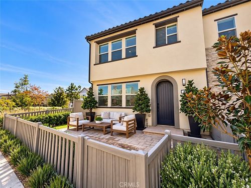 556 Hazel Dr, Rancho Mission Viejo, CA, 92694-1704 | Card Image