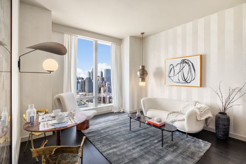 77b-252 South St, New York, NY, 10002 | Card Image