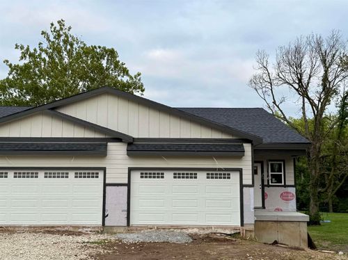 2018 Browning Ave, Manhattan, KS, 66502-1928 | Card Image