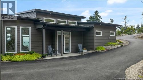 15 Waite'S Lane, Beaver Harbour, NB, E5H1K7 | Card Image