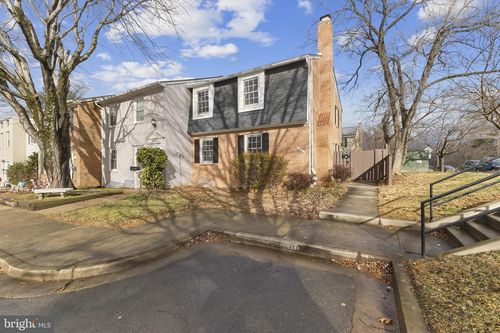 8400 Thompson Rd, ANNANDALE, VA, 22003-1142 | Card Image