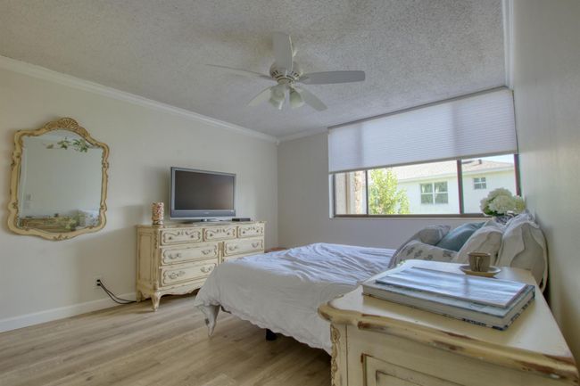APT-204 - 4345 Trevi Ct, Condo with 2 bedrooms, 2 bathrooms and null parking in Lake Worth FL | Image 11