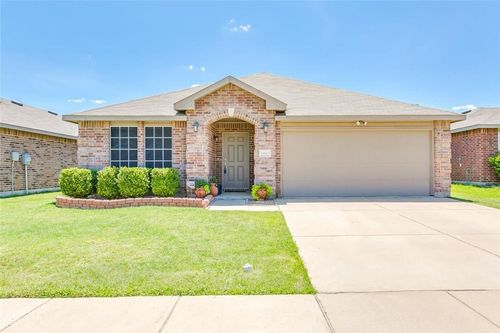 8832 Elk Creek Ln, Fort Worth, TX, 76123-2632 | Card Image