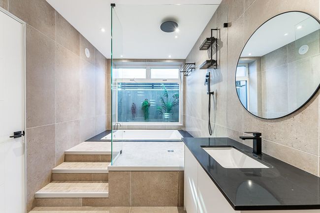 3941 W 24th Ave, House other with 4 bedrooms, 6 bathrooms and 3 parking in Vancouver BC | Image 28