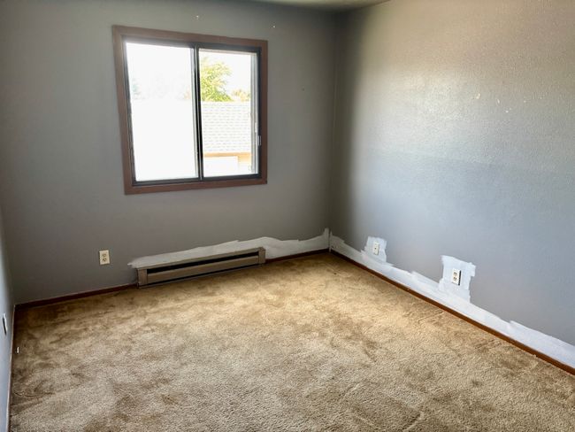 APT-203 - 1712 Creek Rd, Condo with 2 bedrooms, 1 bathrooms and null parking in West Bend WI | Image 17
