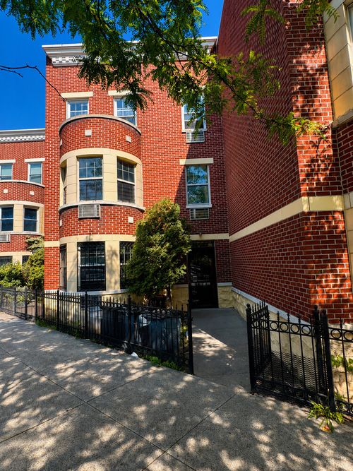 1796 Eastern Pkwy, Brooklyn, NY, 11233-6654 | Card Image