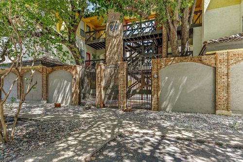 apt-214-806 W 24th St, Austin, TX, 78705-4722 | Card Image
