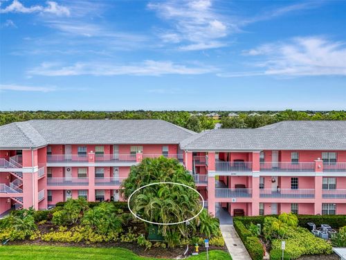 unit-104-2040 Willow Hammock Cir, Punta Gorda, FL, 33983-6744 | Card Image