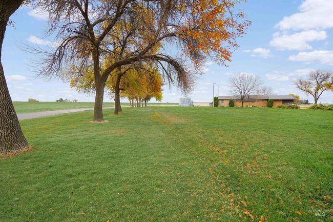 425 W 700 N, House other with 4 bedrooms, 2 bathrooms and 2 parking in Paul ID | Image 20