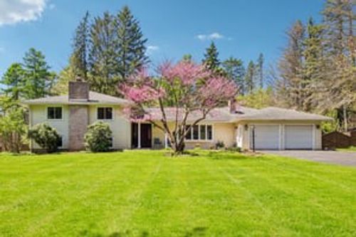 44 Crescent Hill Rd, Pittsford, NY, 14534-2405 | Card Image