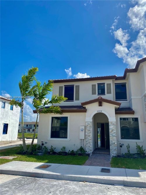 0-10004 Sw 228th Ter, Miami, FL, 33190-1988 | Card Image
