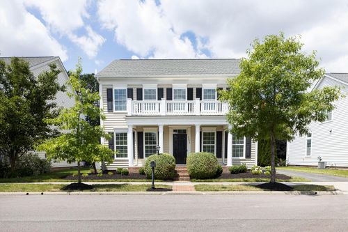 7971 Scarborough Hall Dr, New Albany, OH, 43054-1103 | Card Image
