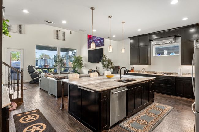 1800 Mason Ln, House other with 3 bedrooms, 3 bathrooms and null parking in Tool TX | Image 22