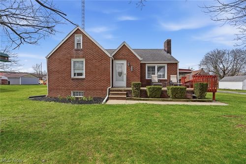 2719 Ellenwood Avenue Se, Paris, OH, 44670 | Card Image