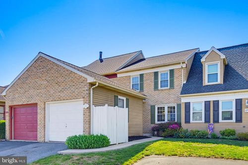2792 Madison Ct, EAST PETERSBURG, PA, 17520-1035 | Card Image
