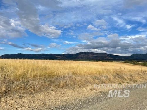 NKA Fox Rd, Tensed, ID, 83870 | Card Image