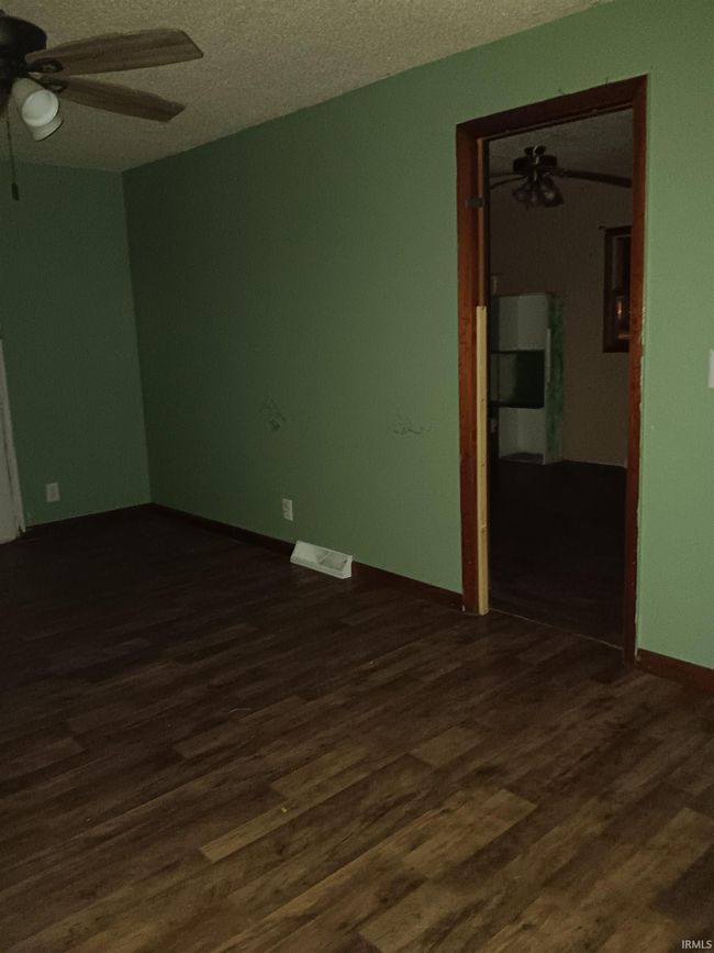 100 E Village Dr, House other with 3 bedrooms, 2 bathrooms and null parking in Sullivan IN | Image 11