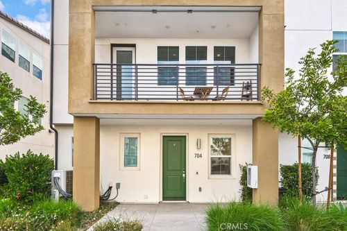 704 Cara Cara Ln, Covina, CA, 91723-1249 | Card Image