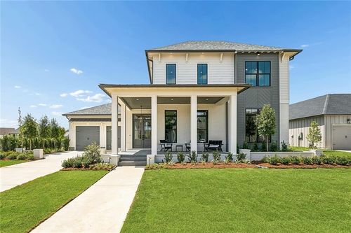 805 Chretien Point Ave, Covington, LA, 70433-8170 | Card Image