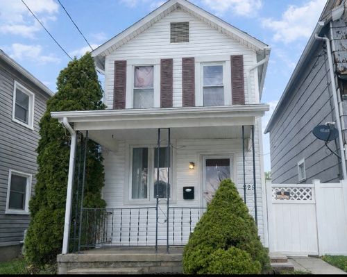 229 Avenue A, Latrobe, PA, 15650-3206 | Card Image