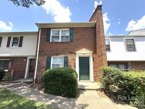 11016 Hunter Trail Ln, Charlotte, NC, 28226-1625 | Card Image