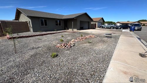 3852 S Desert Air Blvd, Yuma, AZ, 85365-8368 | Card Image