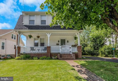 250 Maple Ave, GLENSIDE, PA, 19038-2209 | Card Image